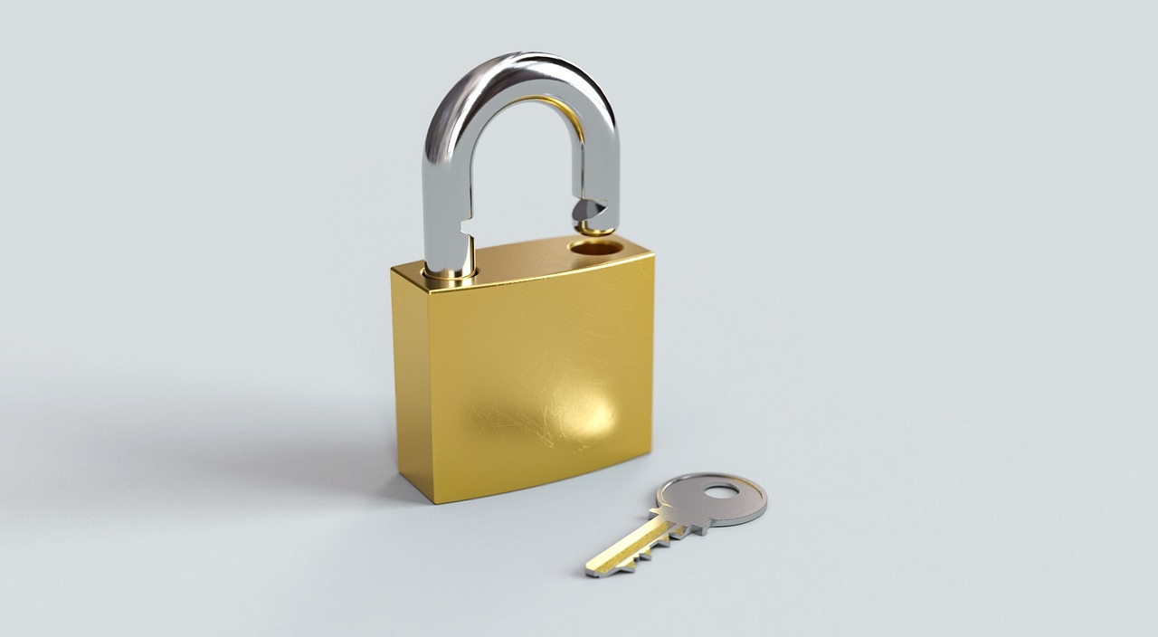 padlock, key, wallpaper 4k, free wallpaper, wallpaper hd, lock, beautiful wallpaper, desktop backgrounds, security, safety, access, 4k wallpaper, 4k wallpaper 1920x1080, protection, private, protect, cool backgrounds, data, encrypted, free background, password, firewall, windows wallpaper, laptop wallpaper, open, full hd wallpaper, hd wallpaper, metal, bronze, mac wallpaper, chrome, background